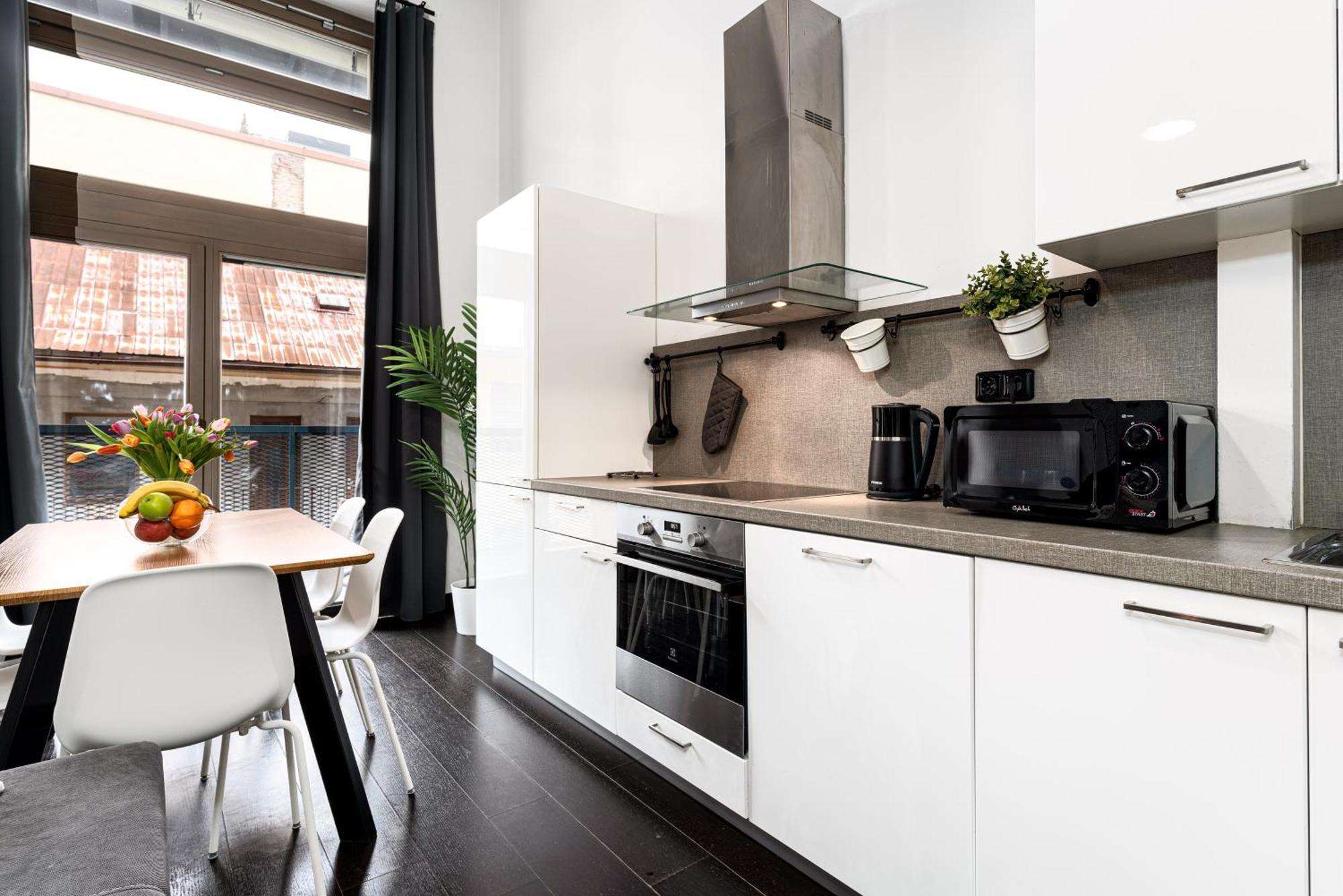 Apartments With Large Balcony, Parking Πράγα Εξωτερικό φωτογραφία