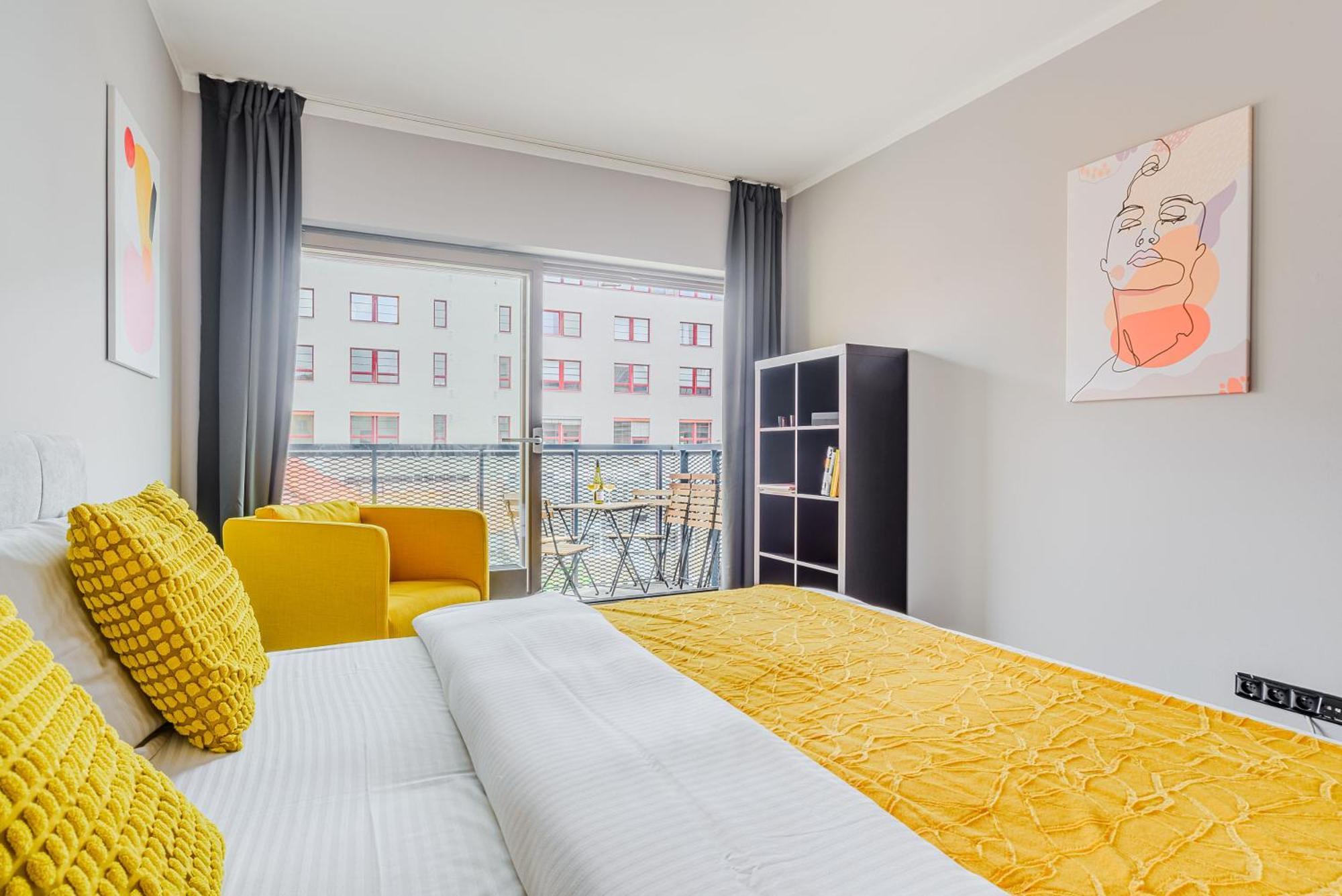 Apartments With Large Balcony, Parking Πράγα Εξωτερικό φωτογραφία